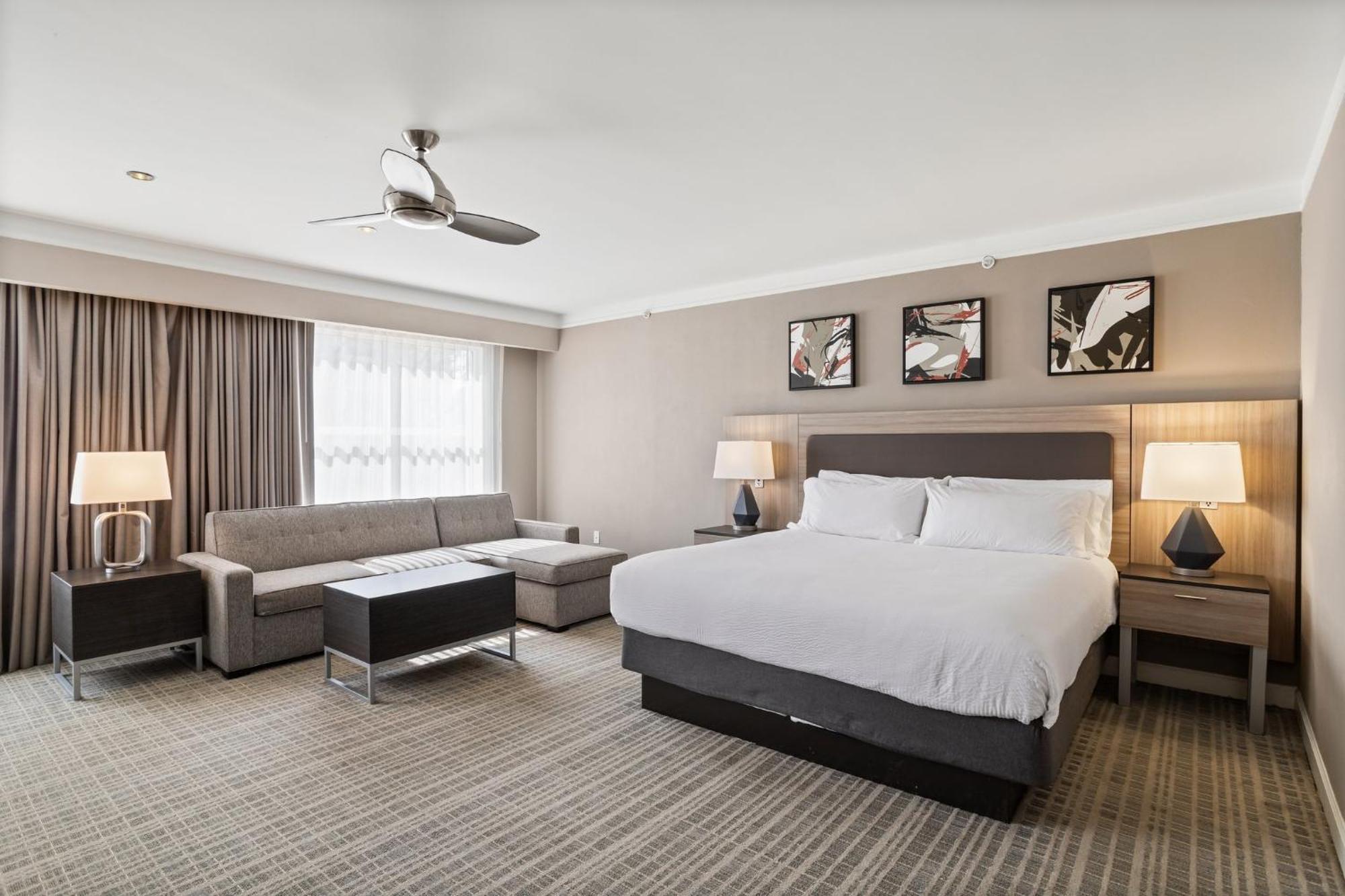 Holiday Inn Baton Rouge College Drive I-10 By Ihg Exterior photo